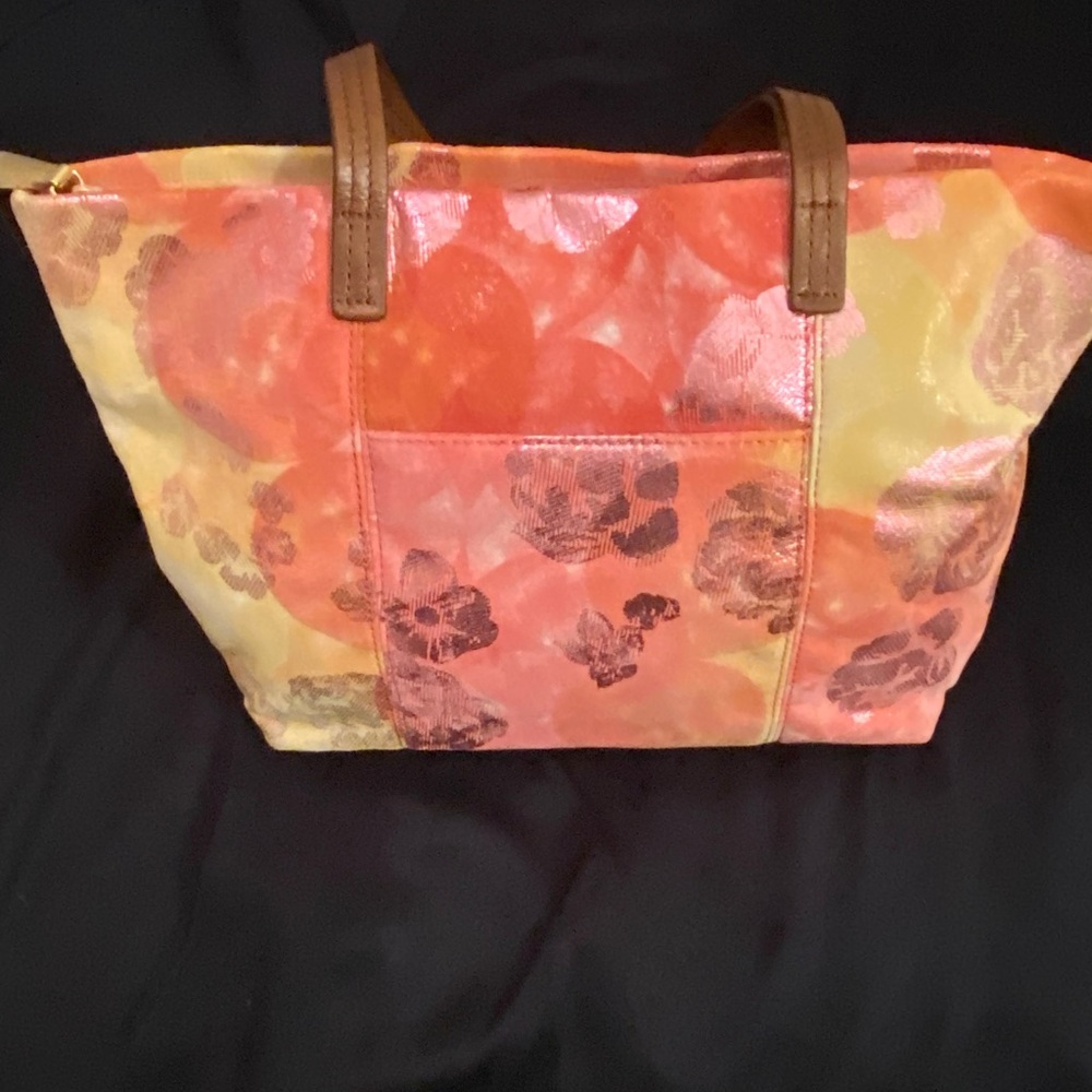 Authentic HOBO handbag with storage bag